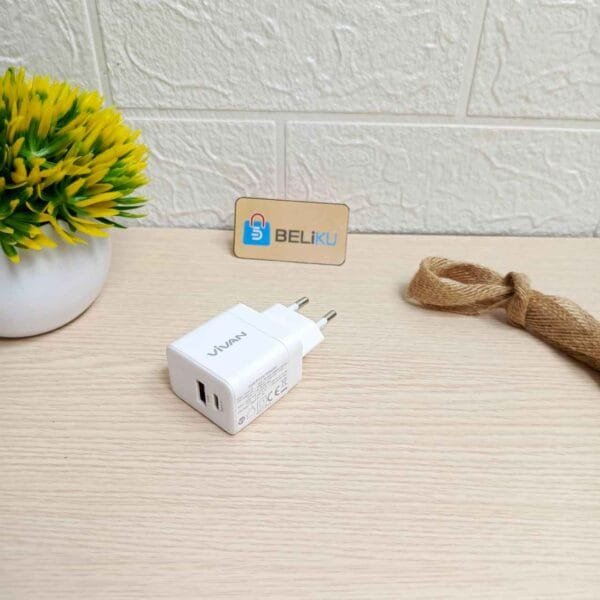 Adaptor Vivan Power 35 Watt 4A Dual USB A dan C